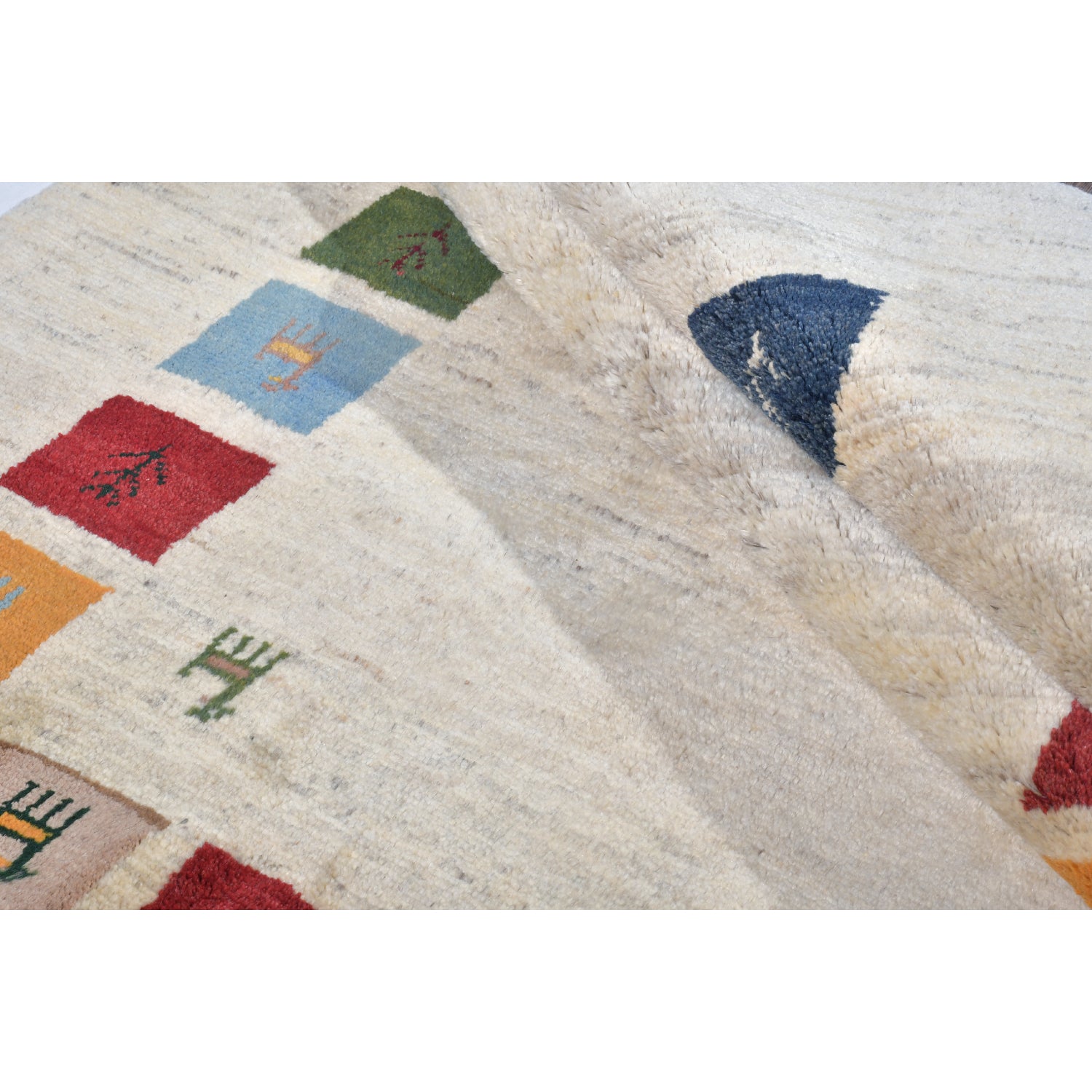 Tappeto Gabbeh Ghashgai 197 X 147 Cm Tappeto Gabbeh Ghashgai 197 X 147 Cm