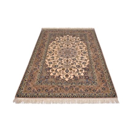 Tappeto Isfahan 242 x 158   cm