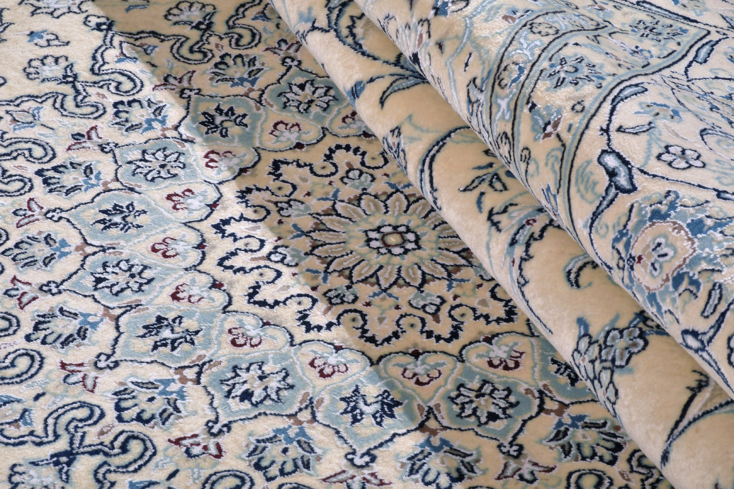 Tappeto Nain 9 fili 345 X 248 CM Tappeto Nain 9 fili 345 X 248 CM