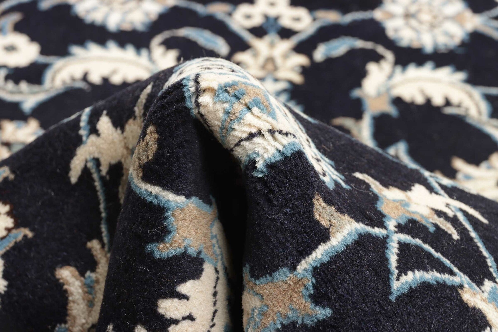 Tappeto Nain 140 x 90 cm Tappeto Nain 140 x 90 cm