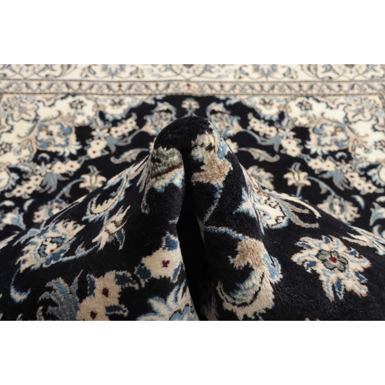 Tappeto Nain 245 X 166 cm