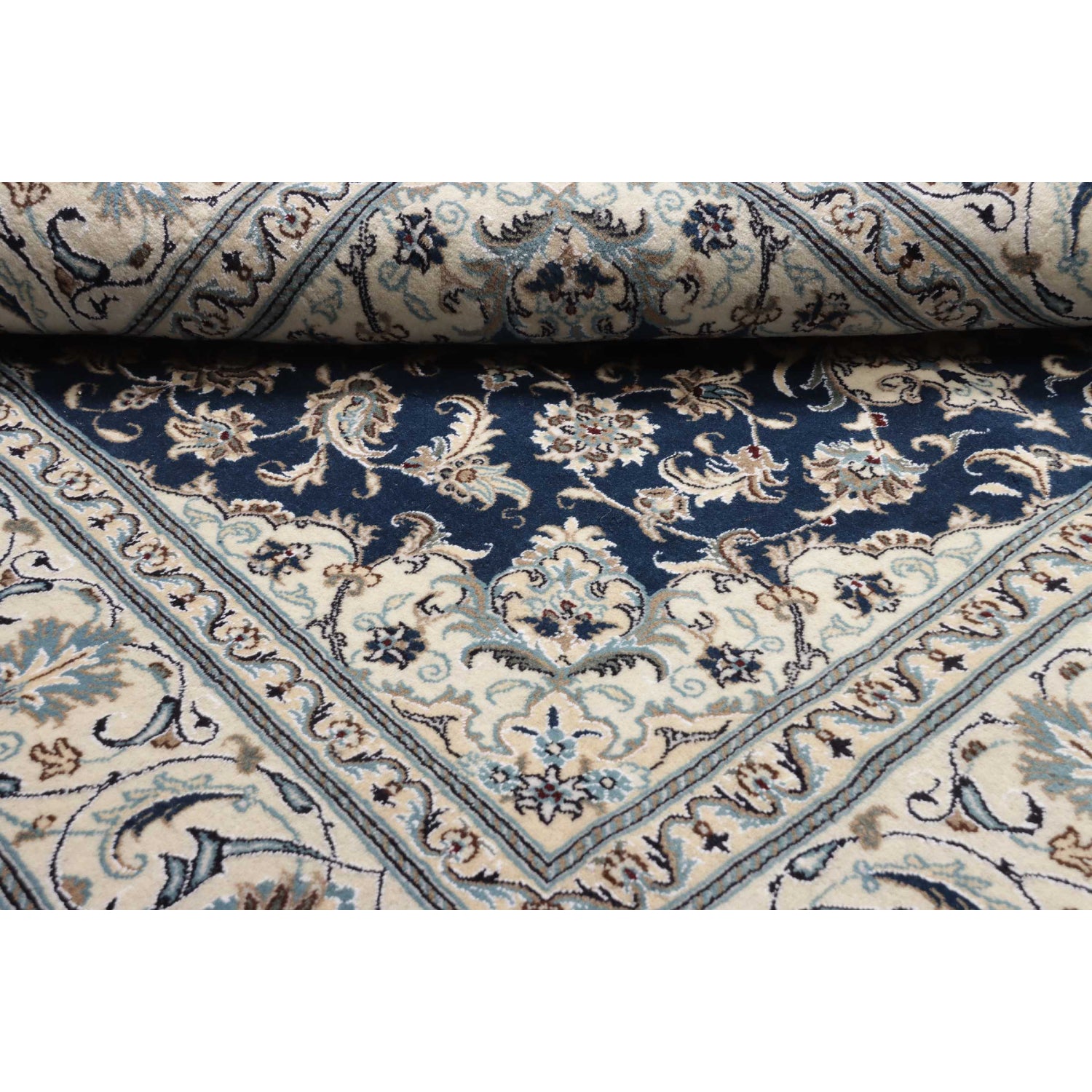 Tappeto Nain 203 X 196 cm