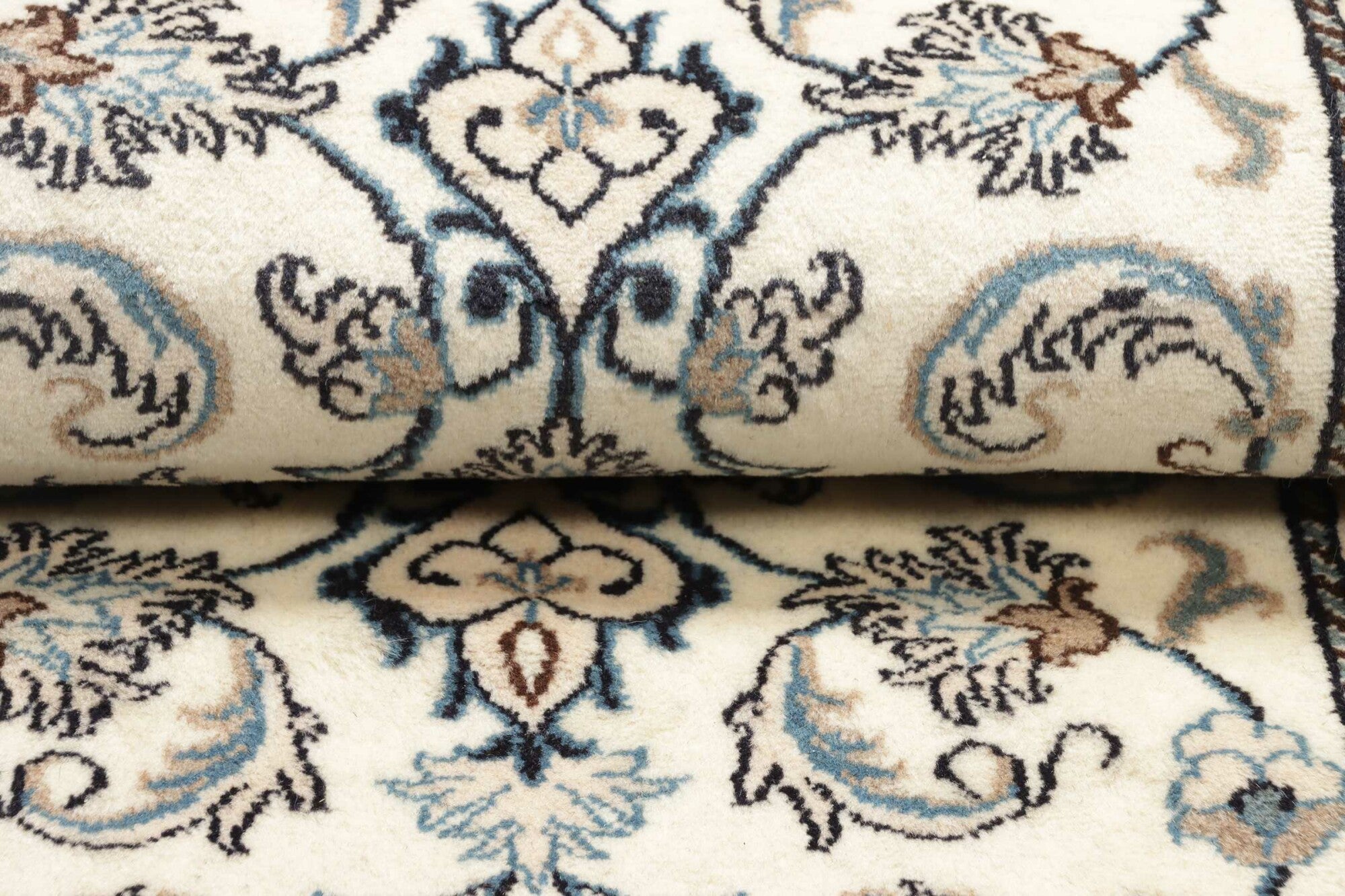 Tappeto Nain 136 x 70 cm