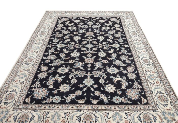 Tappeto Nain 307 X 202 Cm