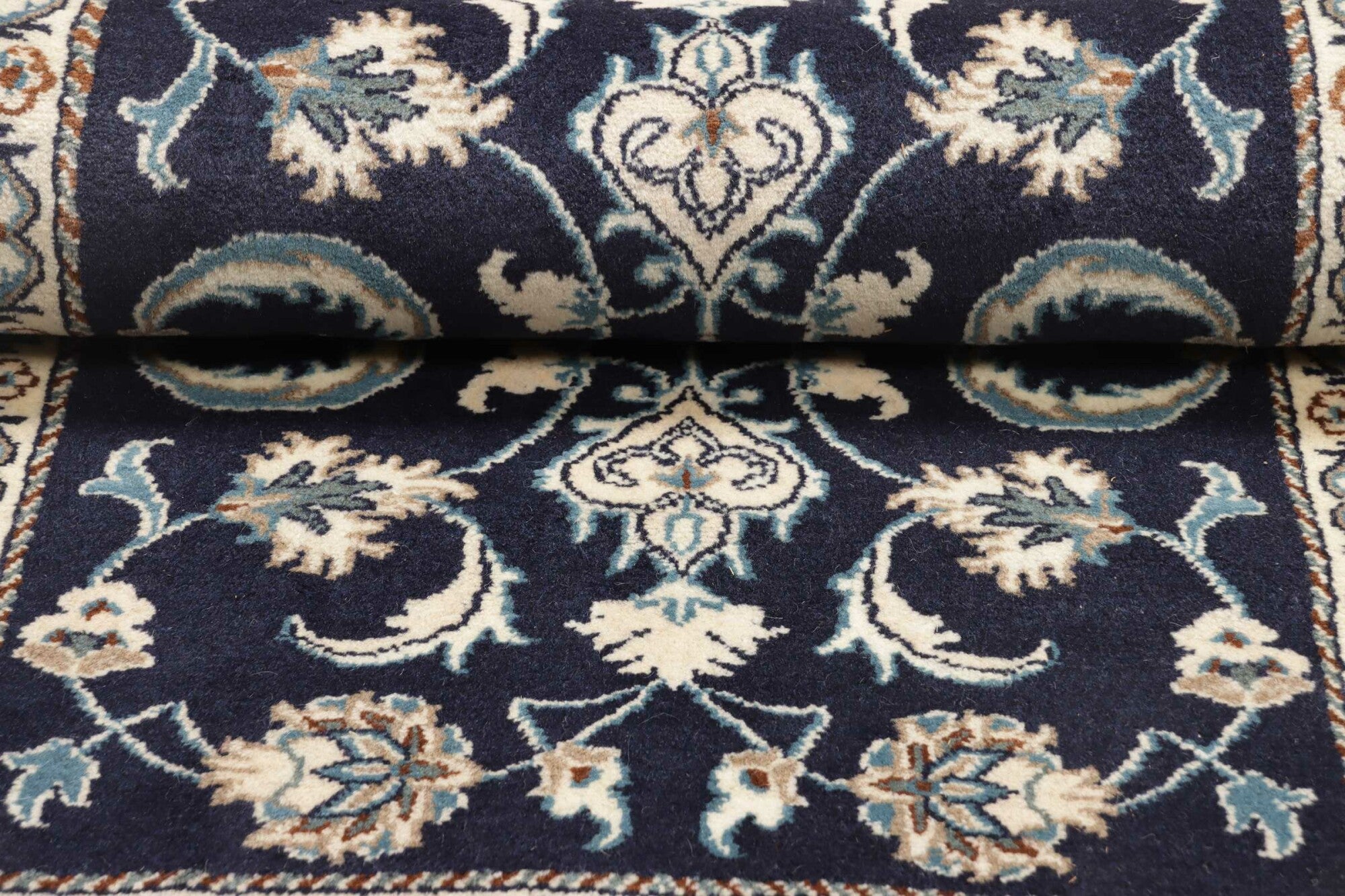 Tappeto Nain 138 x 70 cm